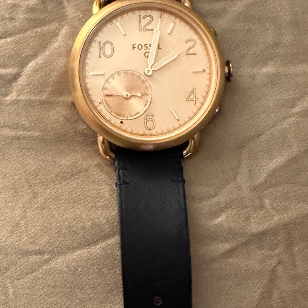 Fossil hybrid watch